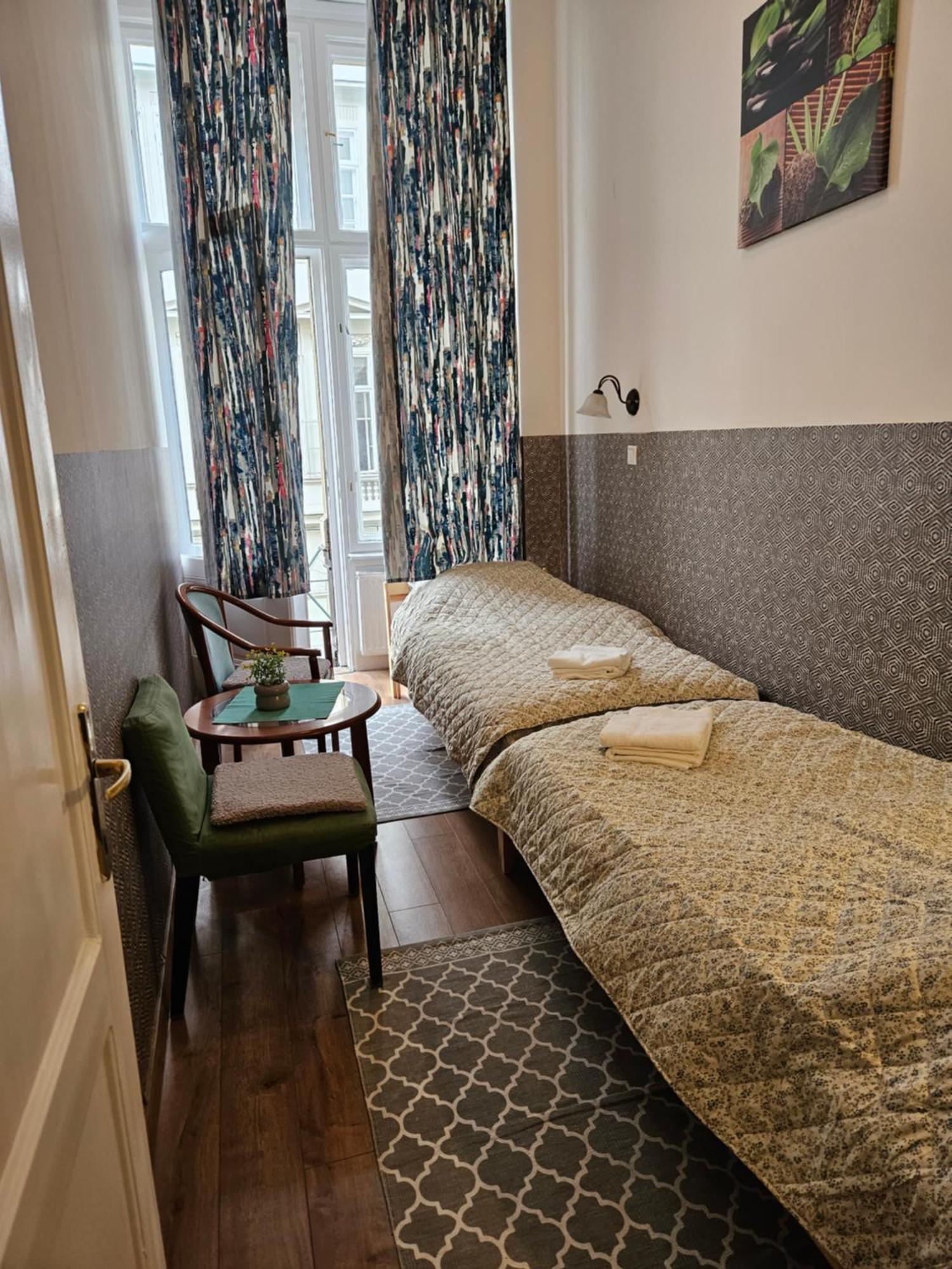 Danube Bridge Apartments Budapest Exterior photo